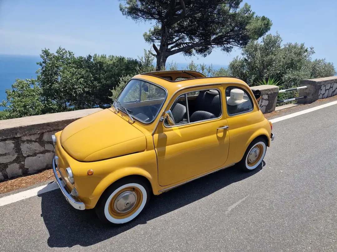 Fiat 500 L — Yellow